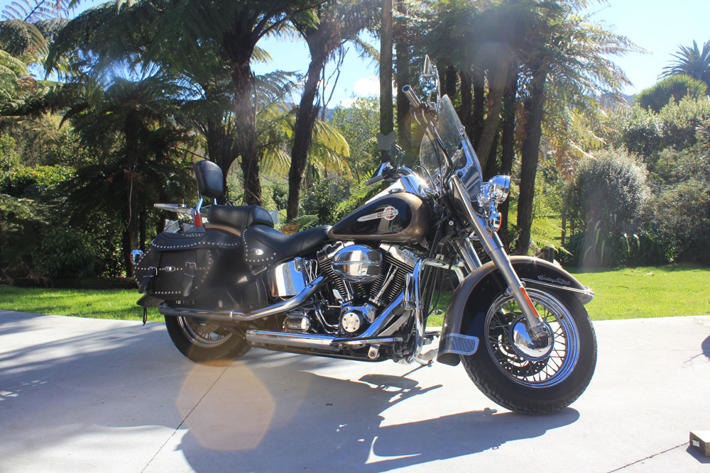 Harley Davidson Motorcycle Rental - Heritage Softail Classic